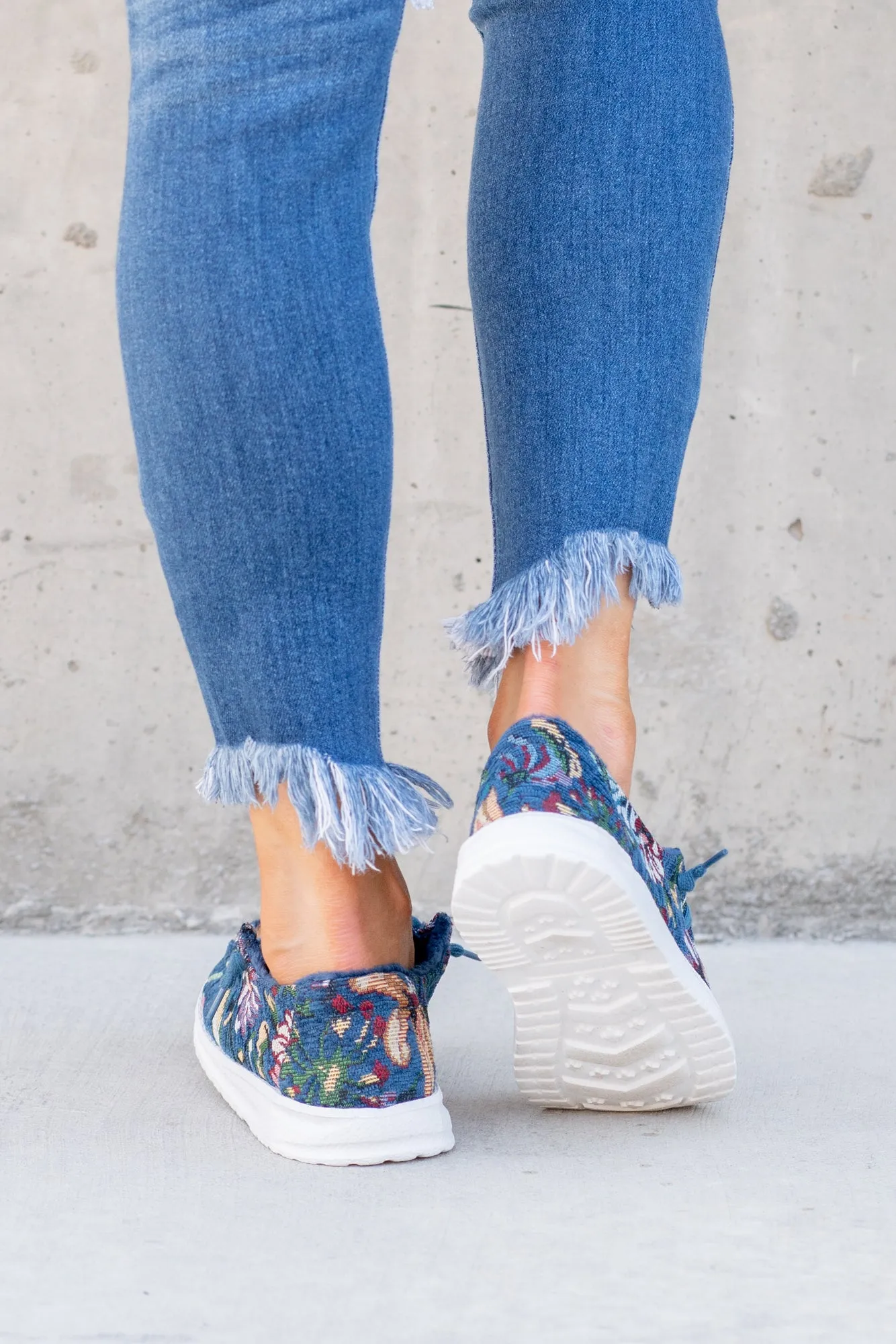 Macy Floral Embossed Boat Shoe Sneakers - Navy