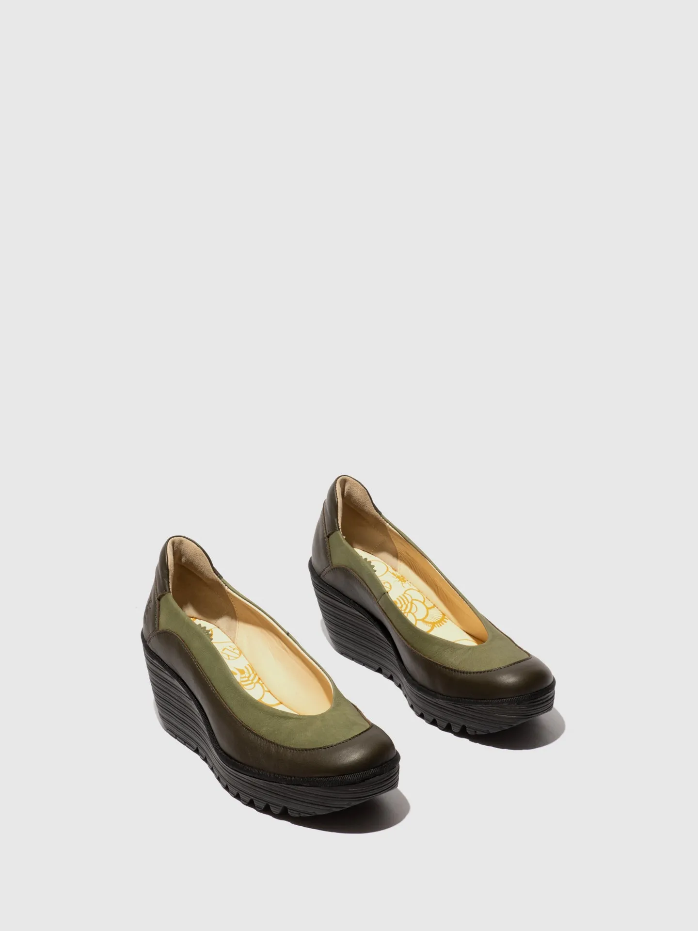 Slip-on Shoes YEKA530FLY MILITARY/MILITARY