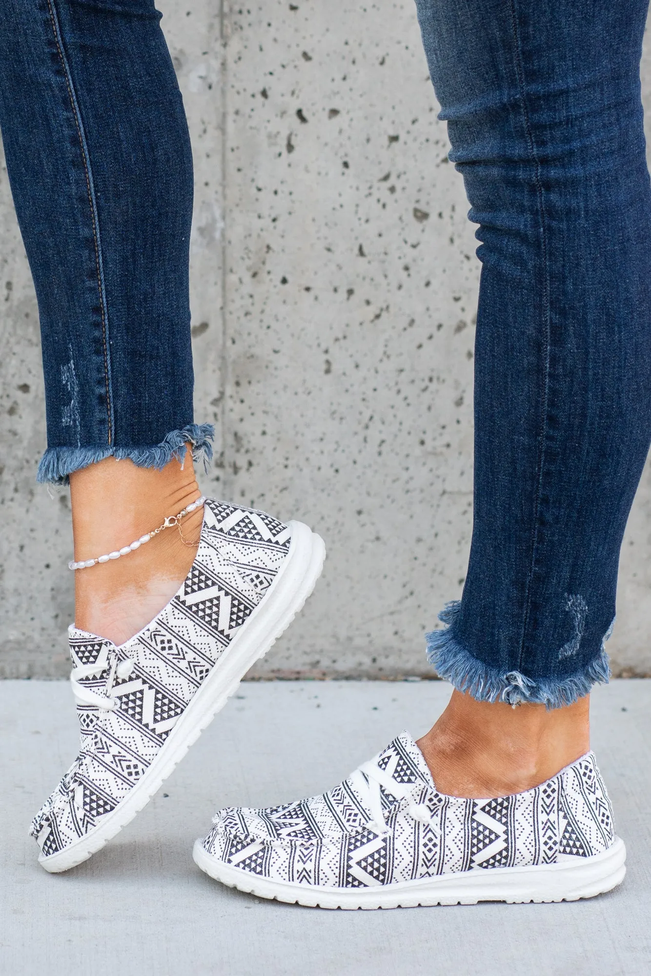 Sparkle Boat Shoe Sneakers - Black