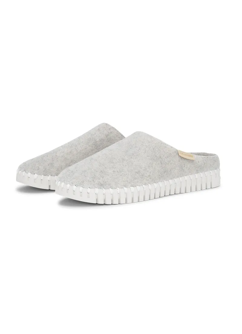 Tulip Flannel Slip-On Mule