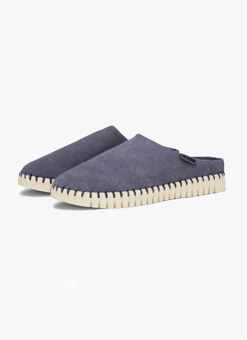 Tulip Flannel Slip-On Mule
