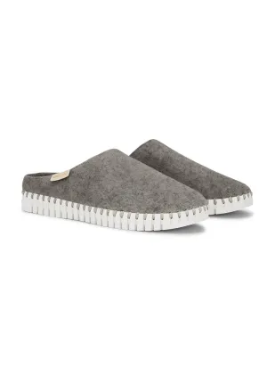 Tulip Flannel Slip-On Mule