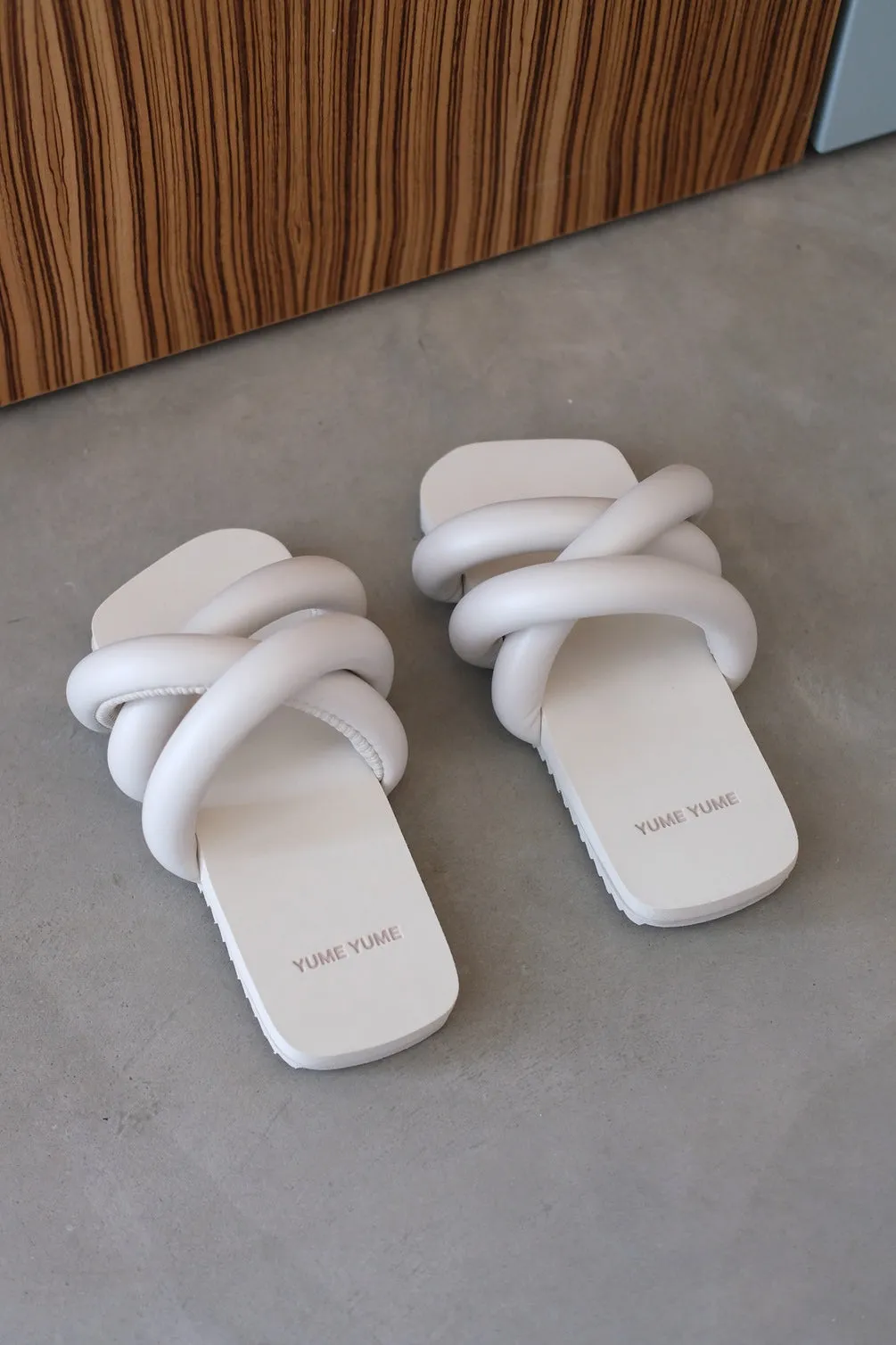Tyre Slide Beige Sandals