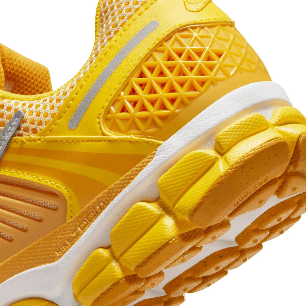 Zoom Vomero 5 'Yellow Ochre'